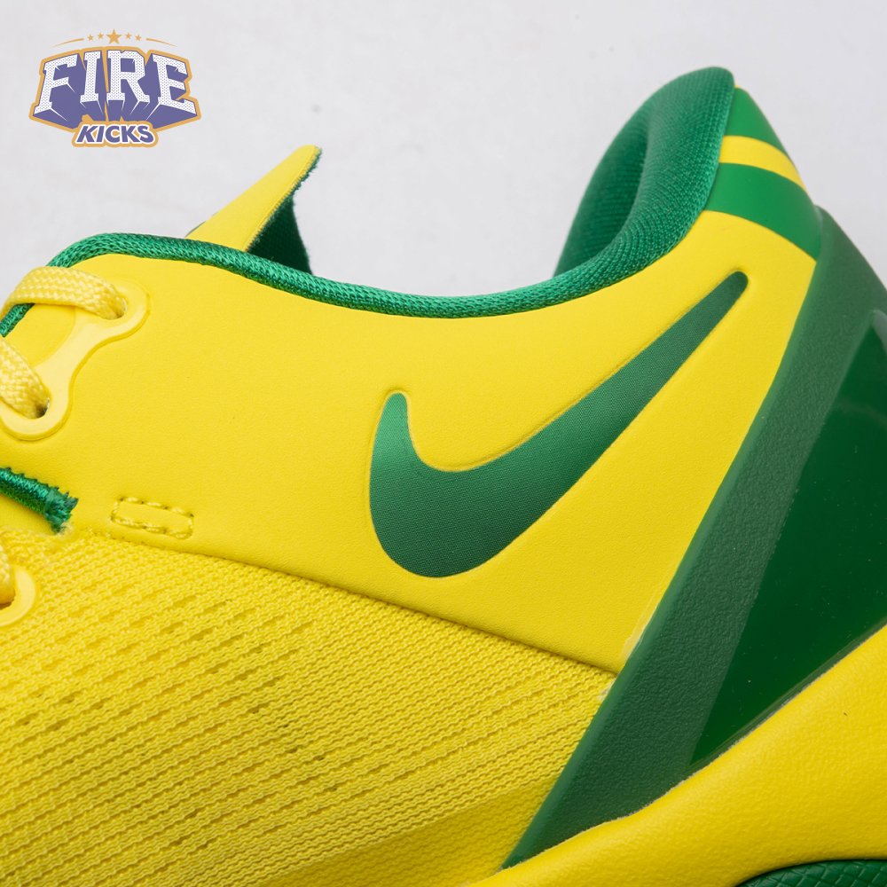 Nike Kobe 8 "OREGON DUCKS" PE PACK Men's