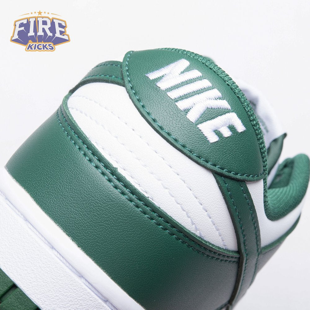 Dunk Low 'Michigan State' Unisex