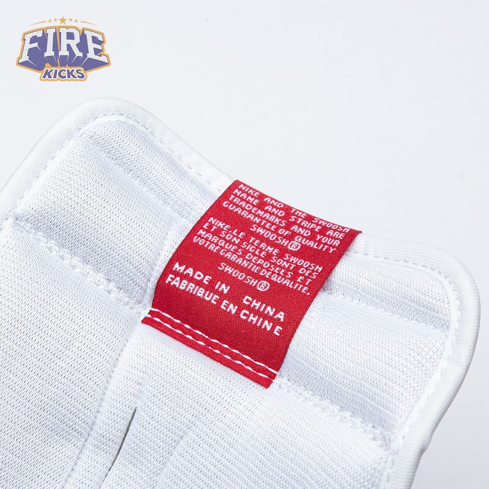 Jordan 1 Retro Chicago Unisex