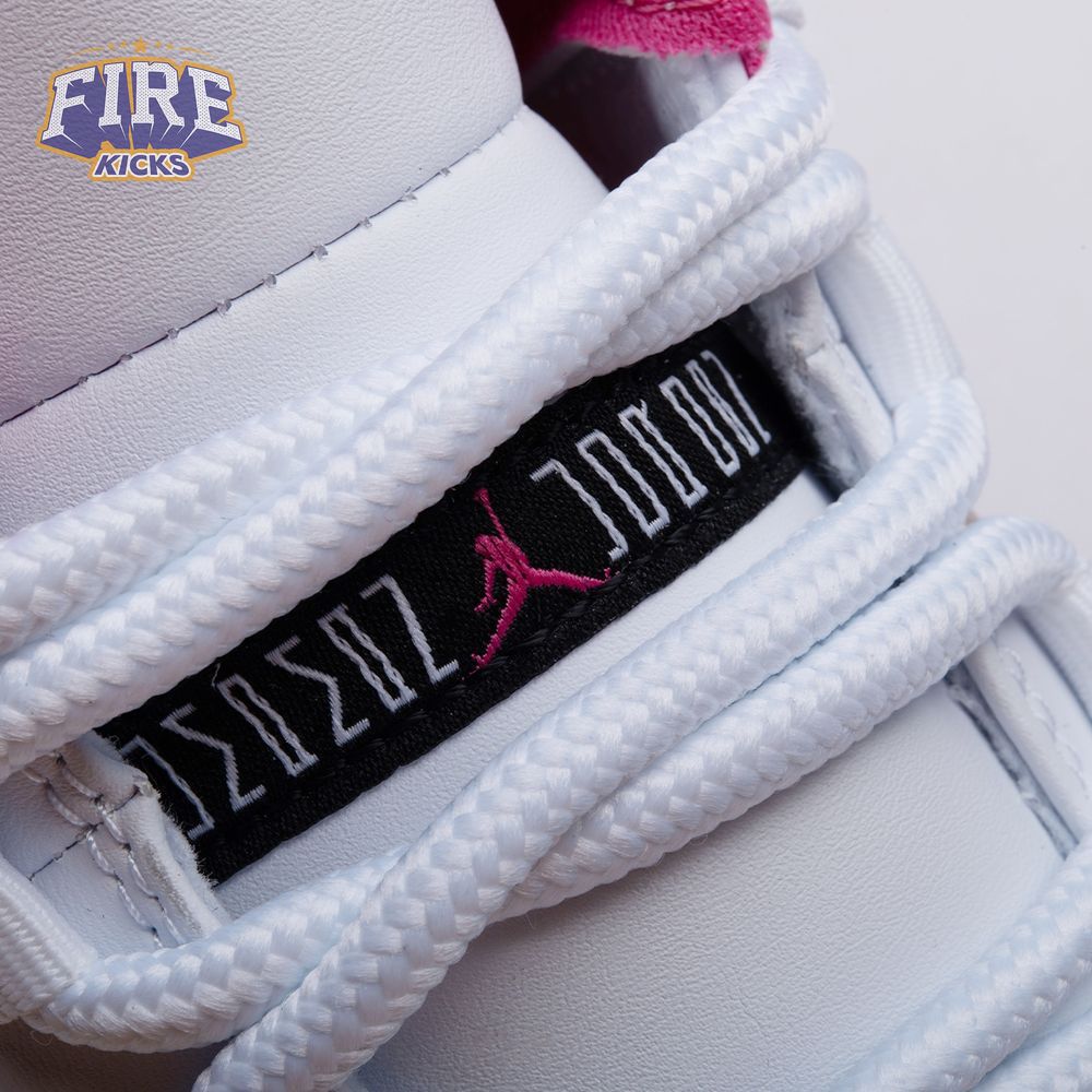 Jordan 11 Retro Low Pink Snakeskin (2019) AH7860-106 Unisex