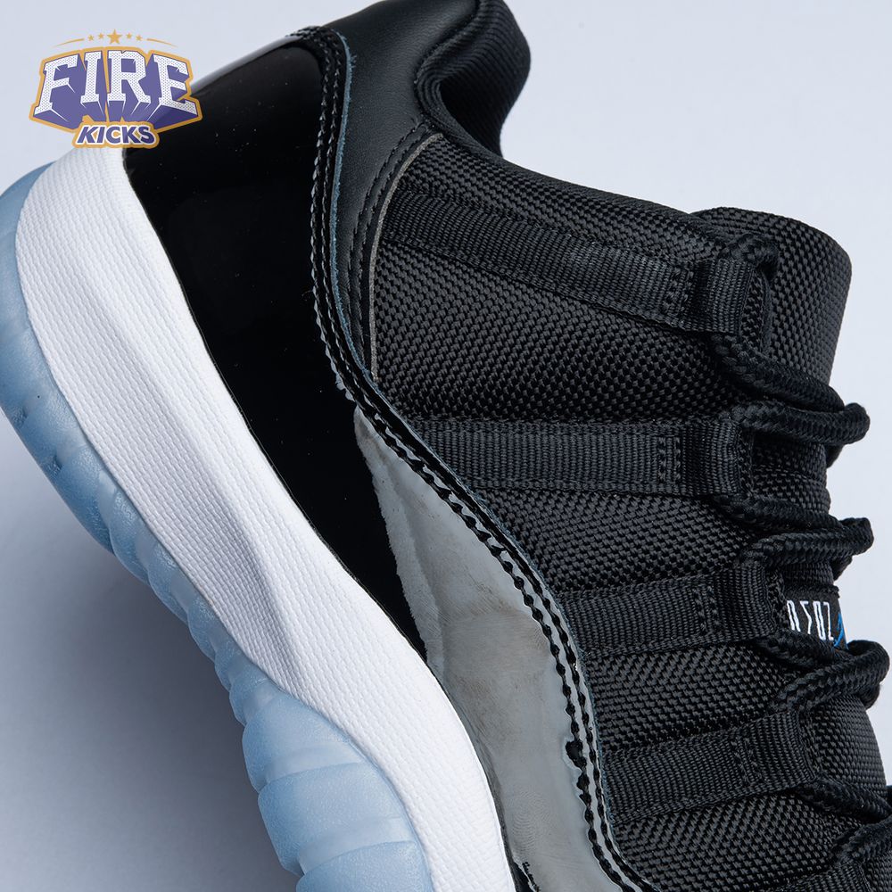 Air Jordan 11 Low 'Space Jam' FV5104-004 Men's