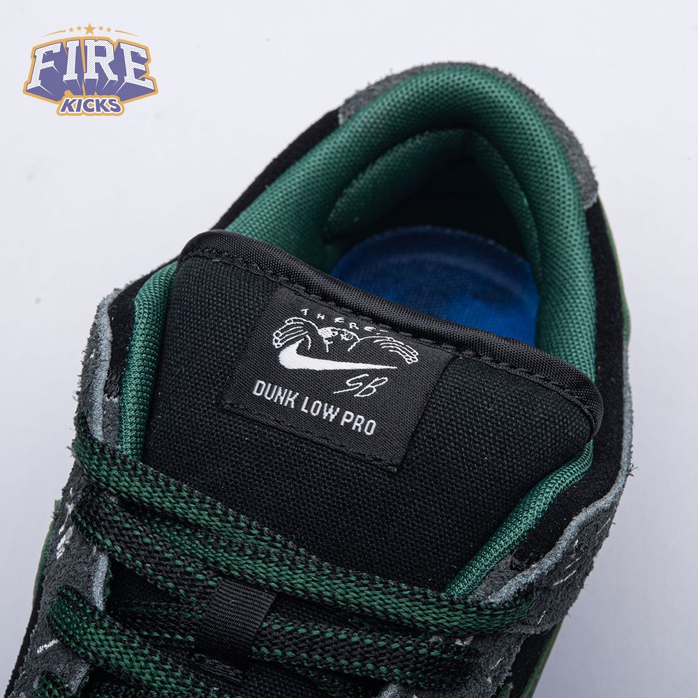 Nike SB Dunk Low There Skateboards HF7743-001 Unisex