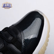 Jordan 11 Retro Low 72-10 AV2187-001 Men's
