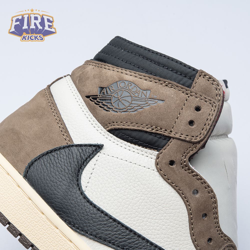 Travis Scott x Air Jordan 1 Retro High OG 'Mocha' Unisex