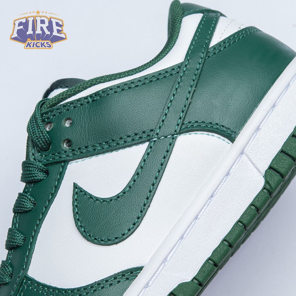 Nike Dunk Low Team Green SP Unisex