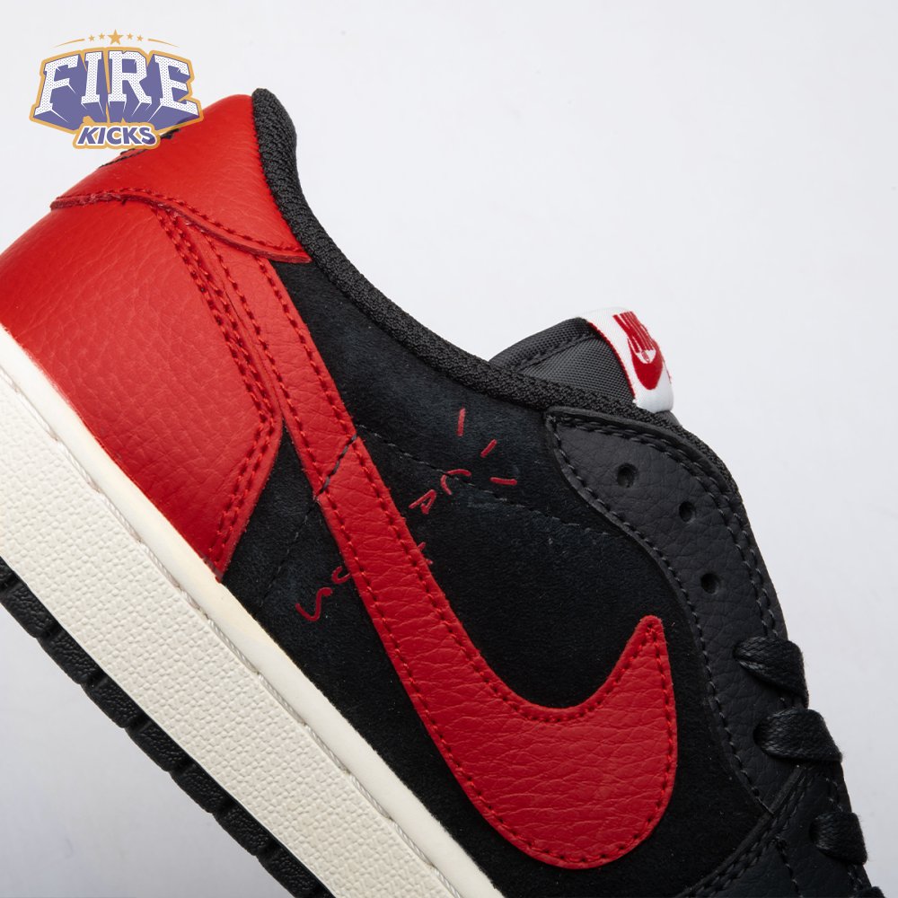 Travis Scott x Air Jordan 1 Low Bred Unisex