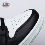 Air Jordan 1 OG Igloo 861428-100 Unisex