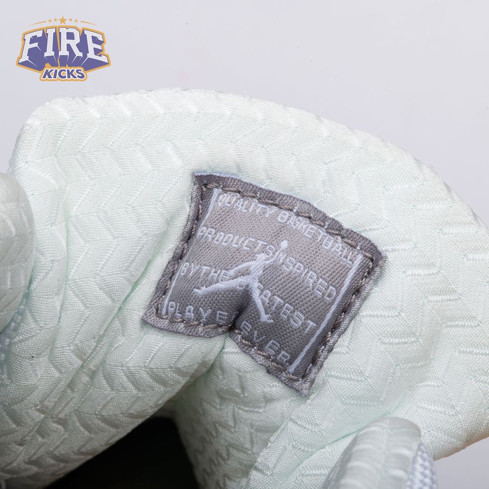 Jordan 11 Retro Silver Anniversary (2010) 408201-101 Men's