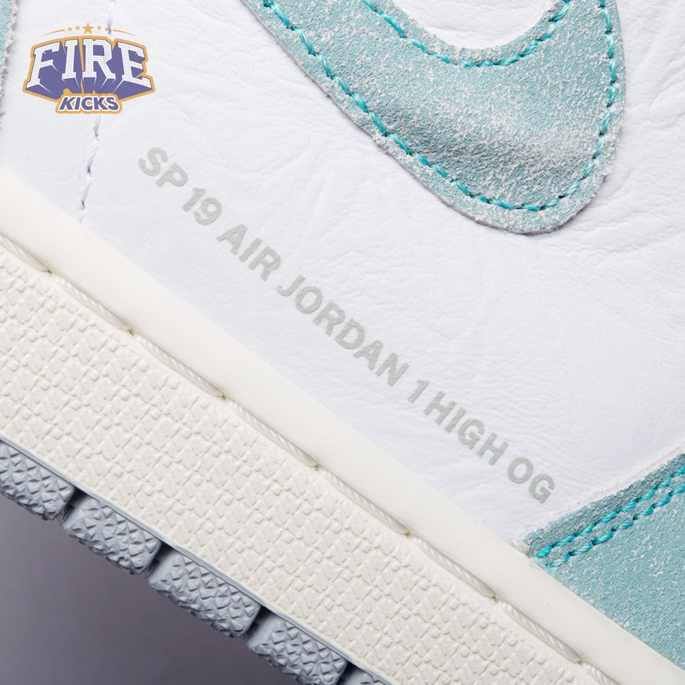Jordan 1 Retro High Turbo Green 555088-311 Unisex