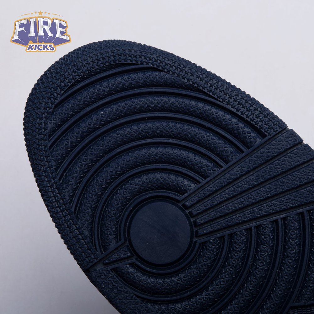 Jordan 1 Low OG Obsidian UNC CZ0790-400 Unisex