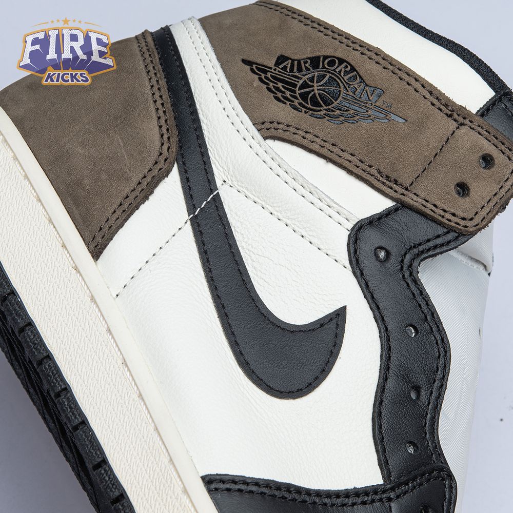 Jordan 1 Retro High Dark Mocha Unisex