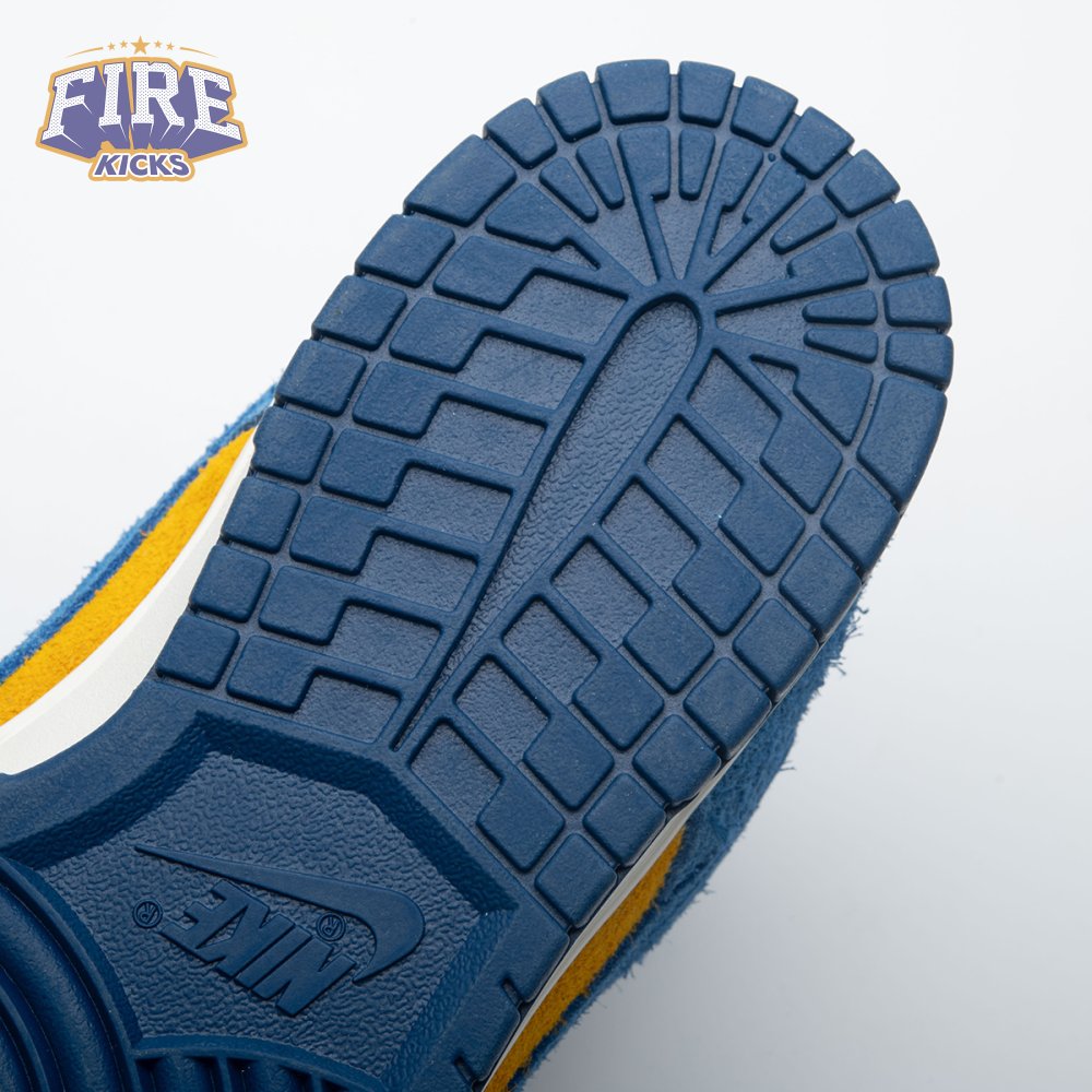 Nike Dunk Low SE Panda-Monium Court Blue Yellow Ochre Suede IH7648-700 Unisex