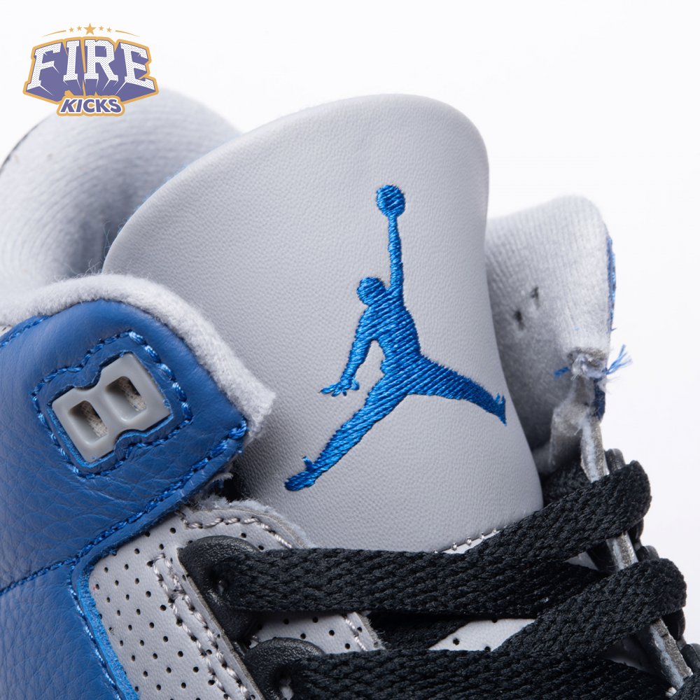 Jordan 3 Retro Varsity Royal Cement CT8532-400 Men's