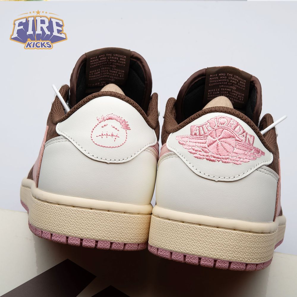 Travis Scott x Air Jordan 1 Low OG "Dark Pony" DZ4137 206 Unisex