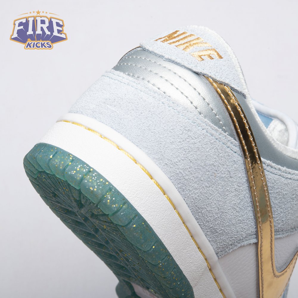 Sean Cliver x Dunk Low SB 'Holiday Special' Men's