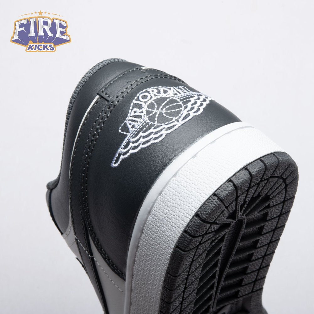 Jordan 1 Low Grey White 553558-044 Unisex