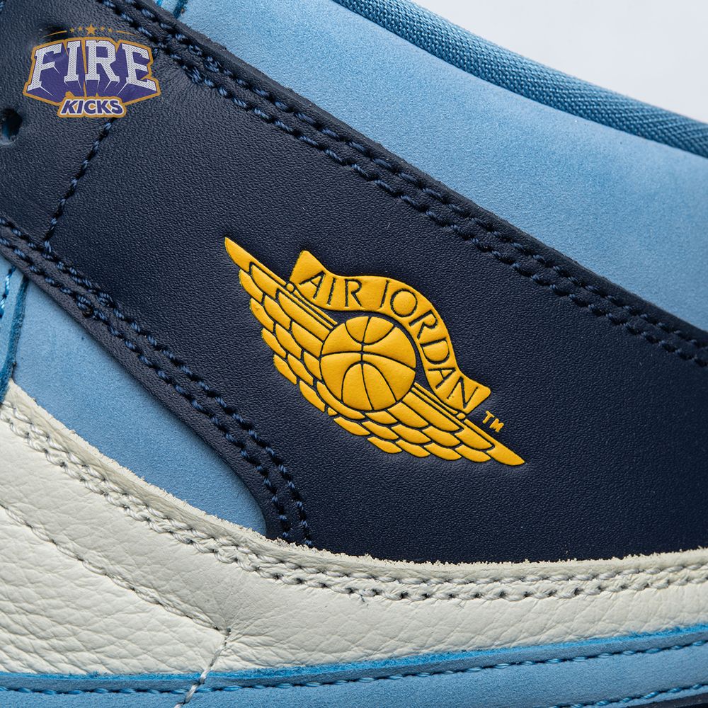 Air Jordan 1 Retro High OG "First in Flight" Unisex