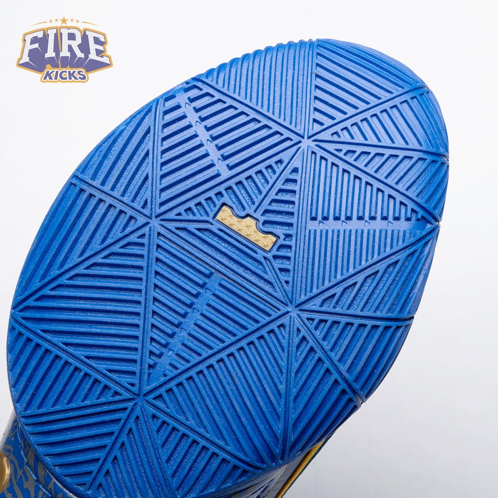 Nike LeBron 22 Monopoly Deep Royal Blue FZ1095-118 Men's