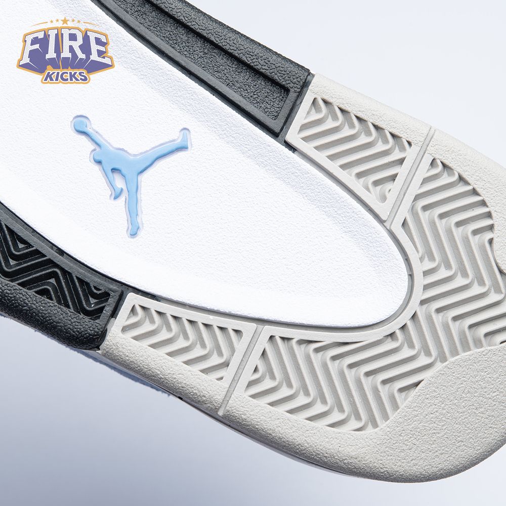 Air Jordan 4 Retro 'University Blue' Unisex