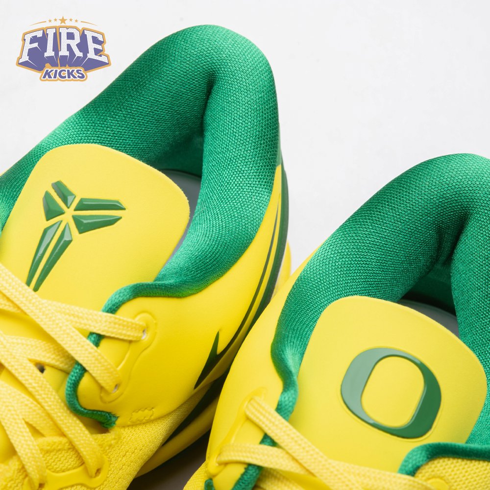 Nike Kobe 8 "OREGON DUCKS" PE PACK Men's