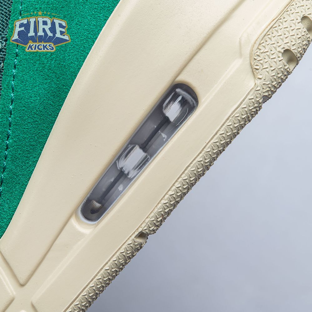 Air Jordan 3 Retro Bicoastal Black Malachite Fossil FZ7974-300 Unisex