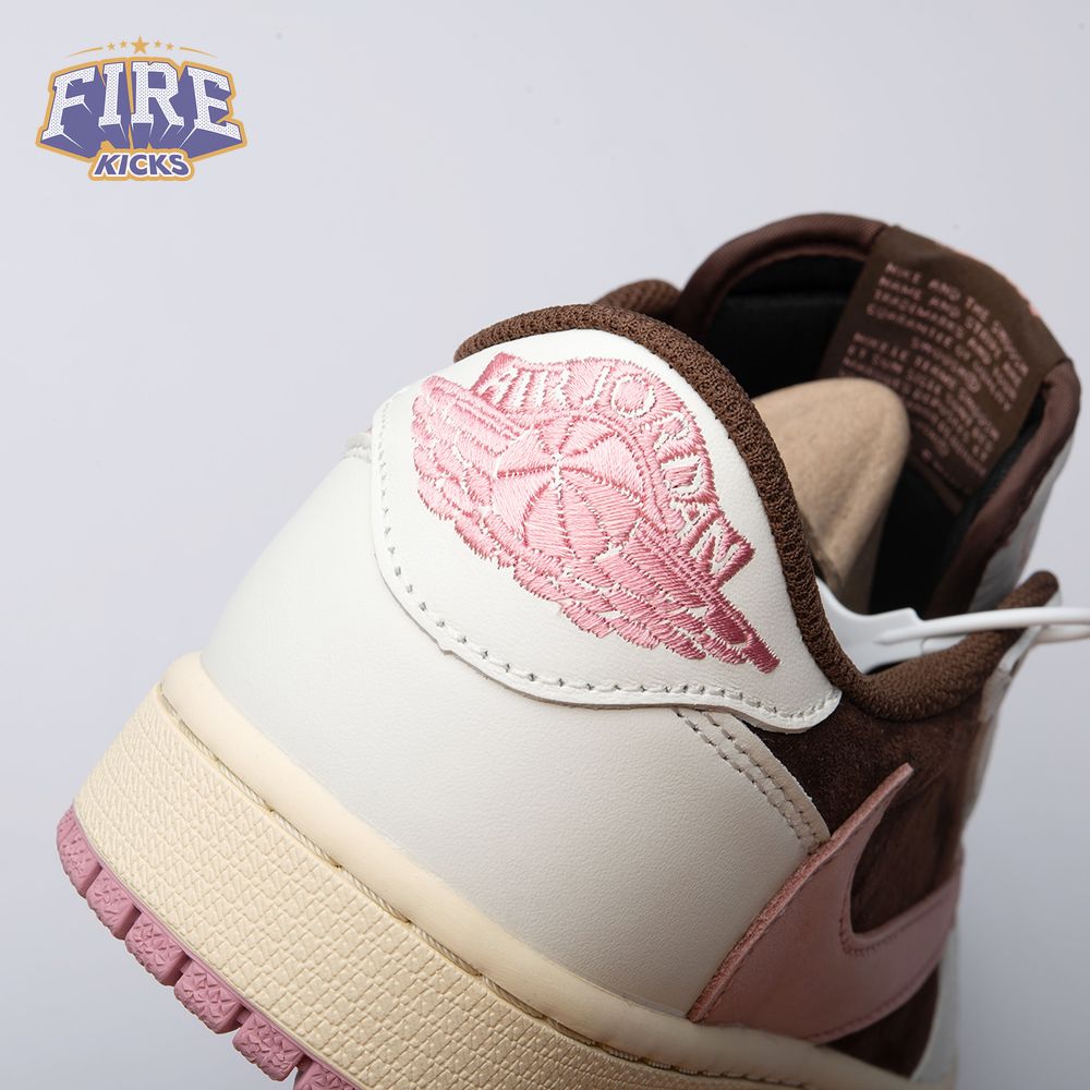 Travis Scott x Air Jordan 1 Low OG "Dark Pony" DZ4137 206 Unisex
