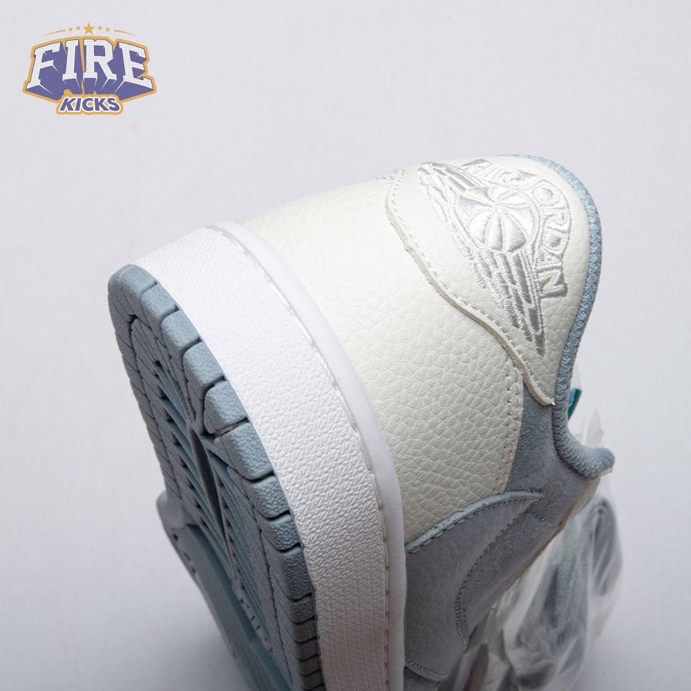 Travis Scott x Air Jordan 1 DM7866-888 Unisex