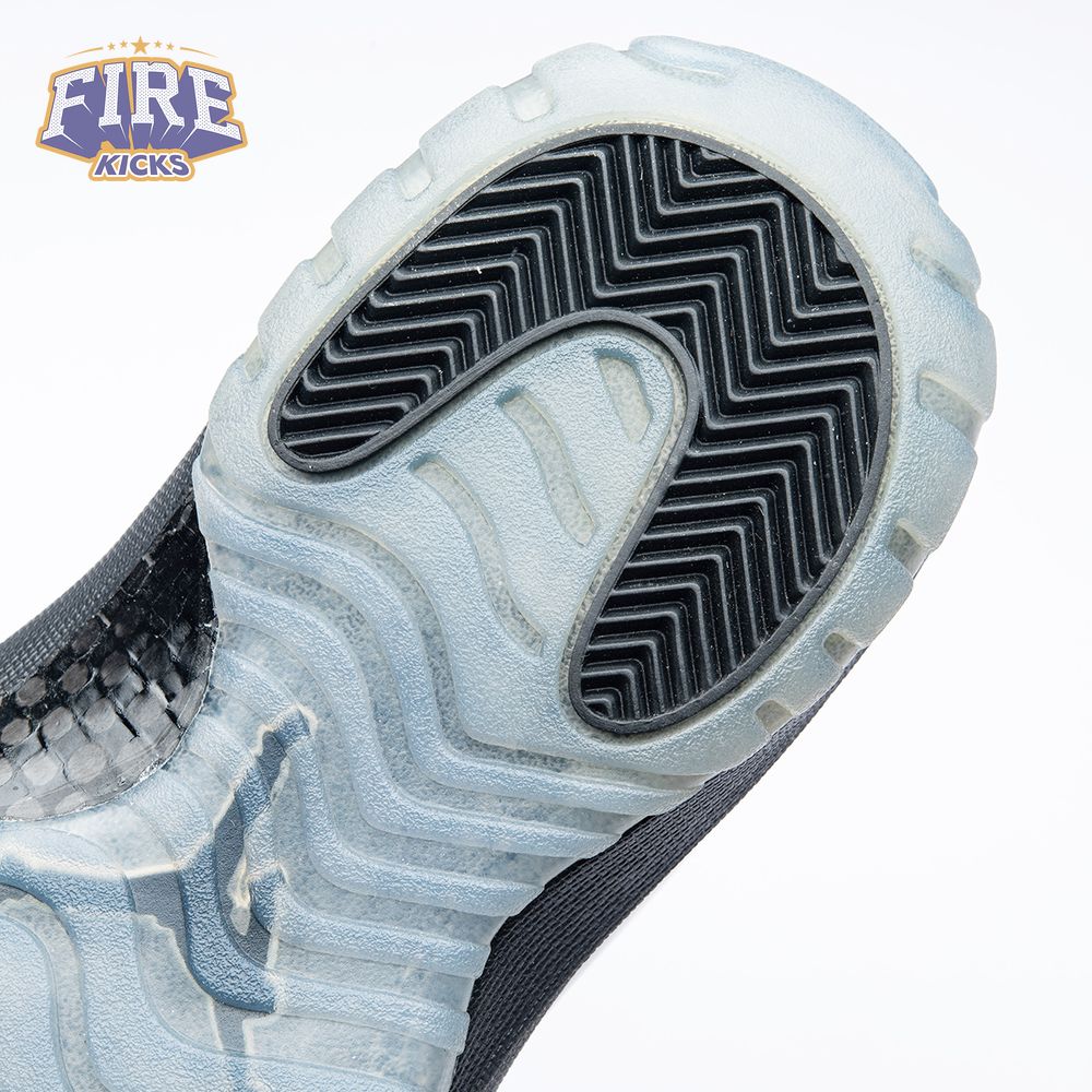 Air Jordan 11 Retro Cap and Gown Men's