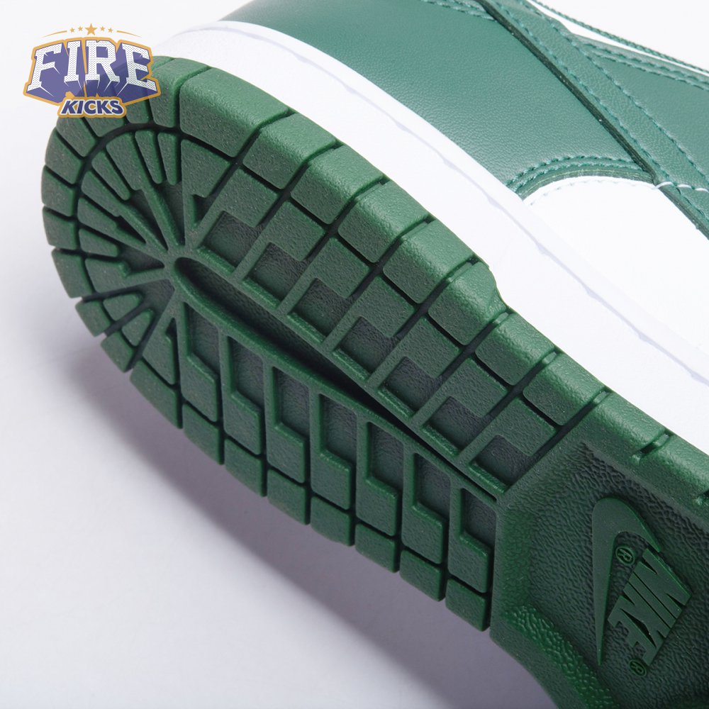 Dunk Low 'Michigan State' Unisex
