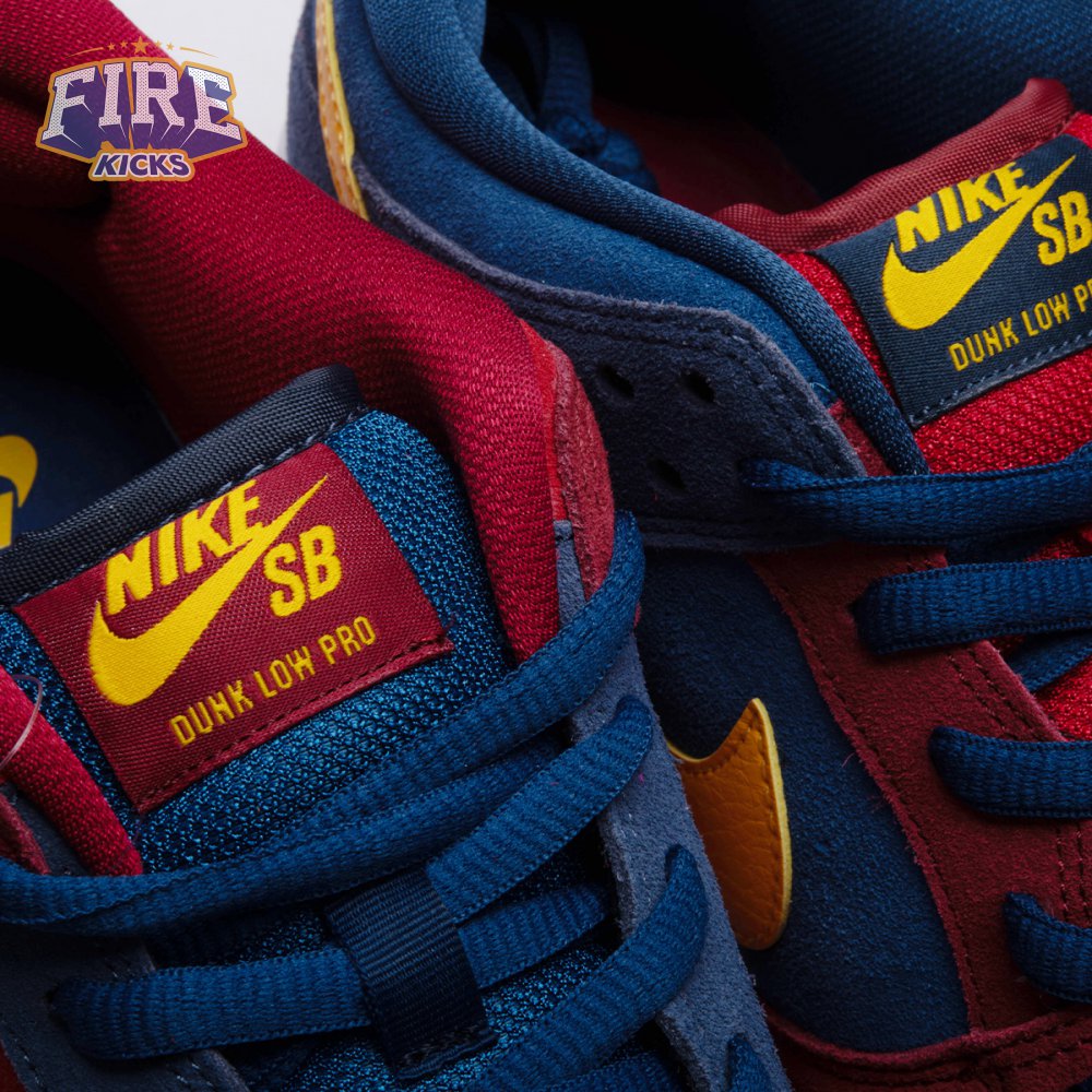 Nike SB Dunk Low Barcelona DJ0606-400 Unisex