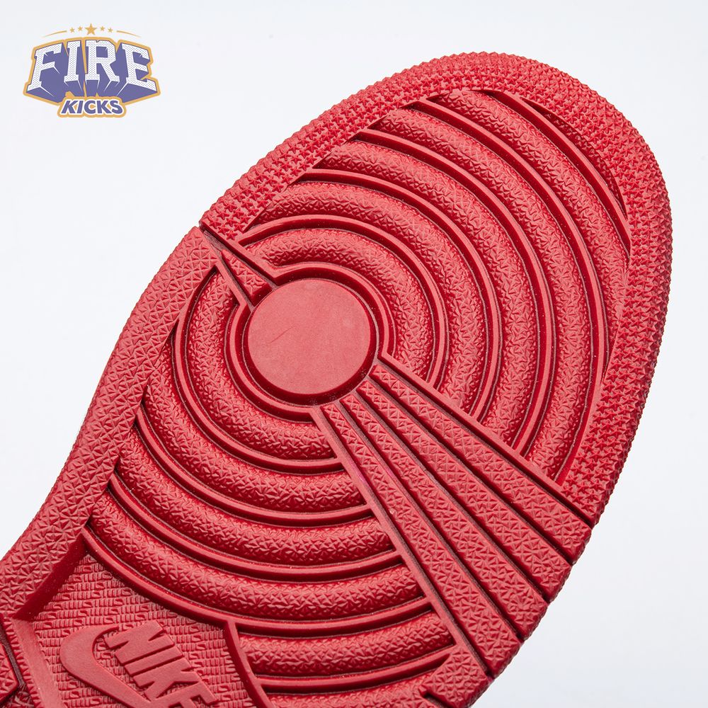 Jordan 1 Retro Chicago Unisex