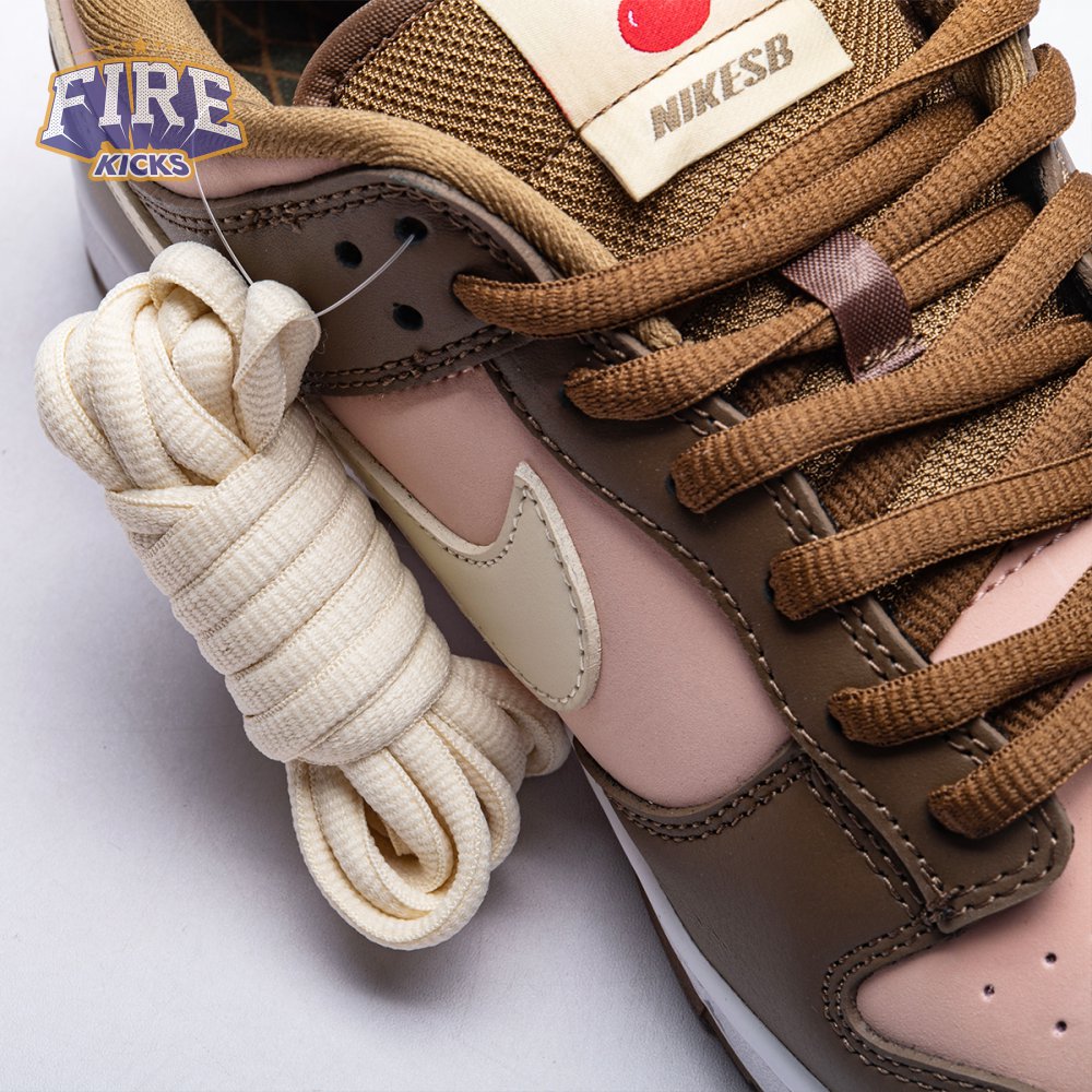 Nike SB Dunk Low Stussy Cherry 304292-671 Unisex