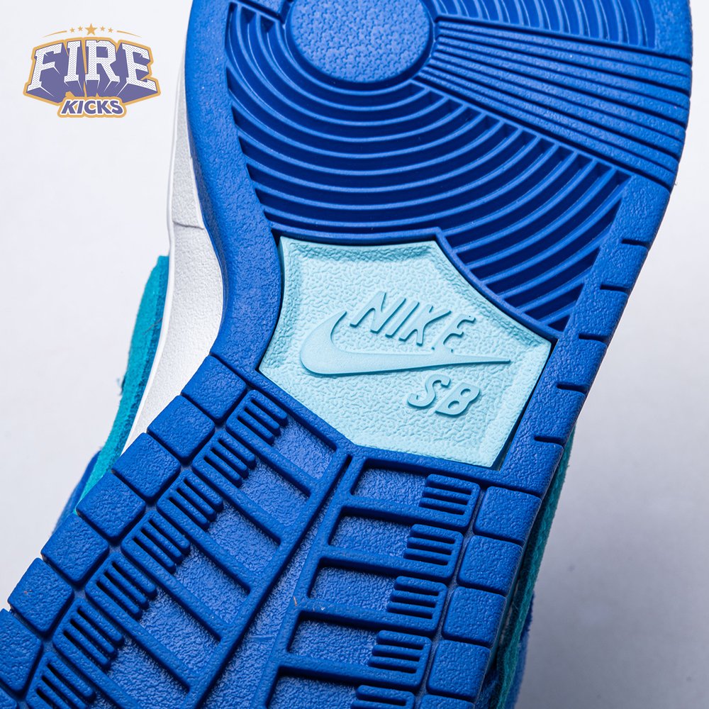 Nike SB Dunk Low Blue Raspberry DM0807-400 Unisex