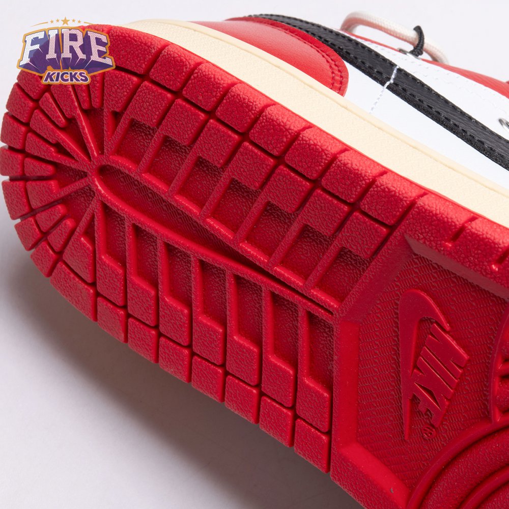 Air Jordan 1 Low 'Chicago' Unisex