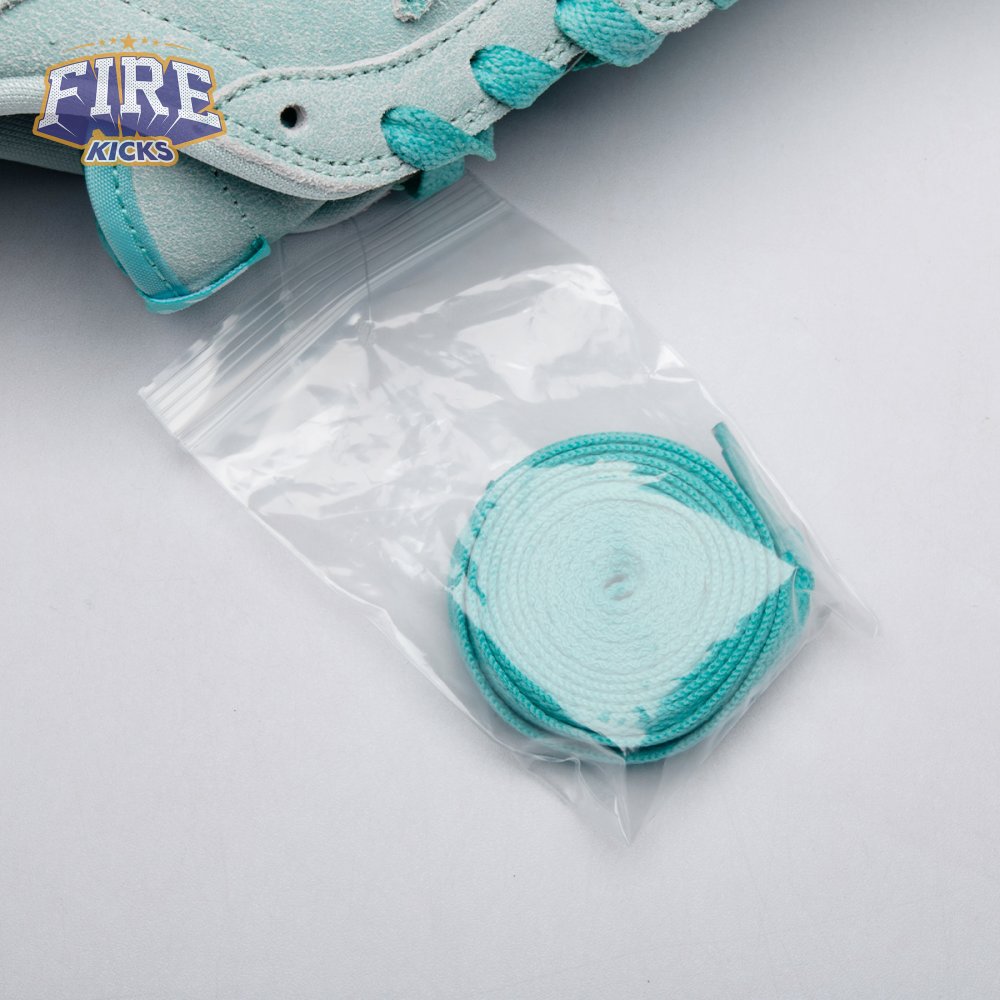 Jordan 1 Retro Low OG Washed Teal HQ8111-300 Unisex