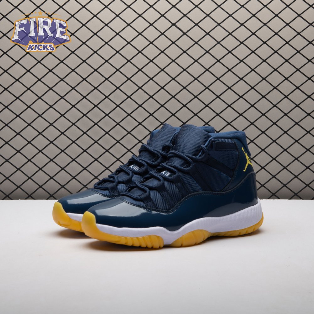 Air Jordan 11 Retro AT7802-115 Men's