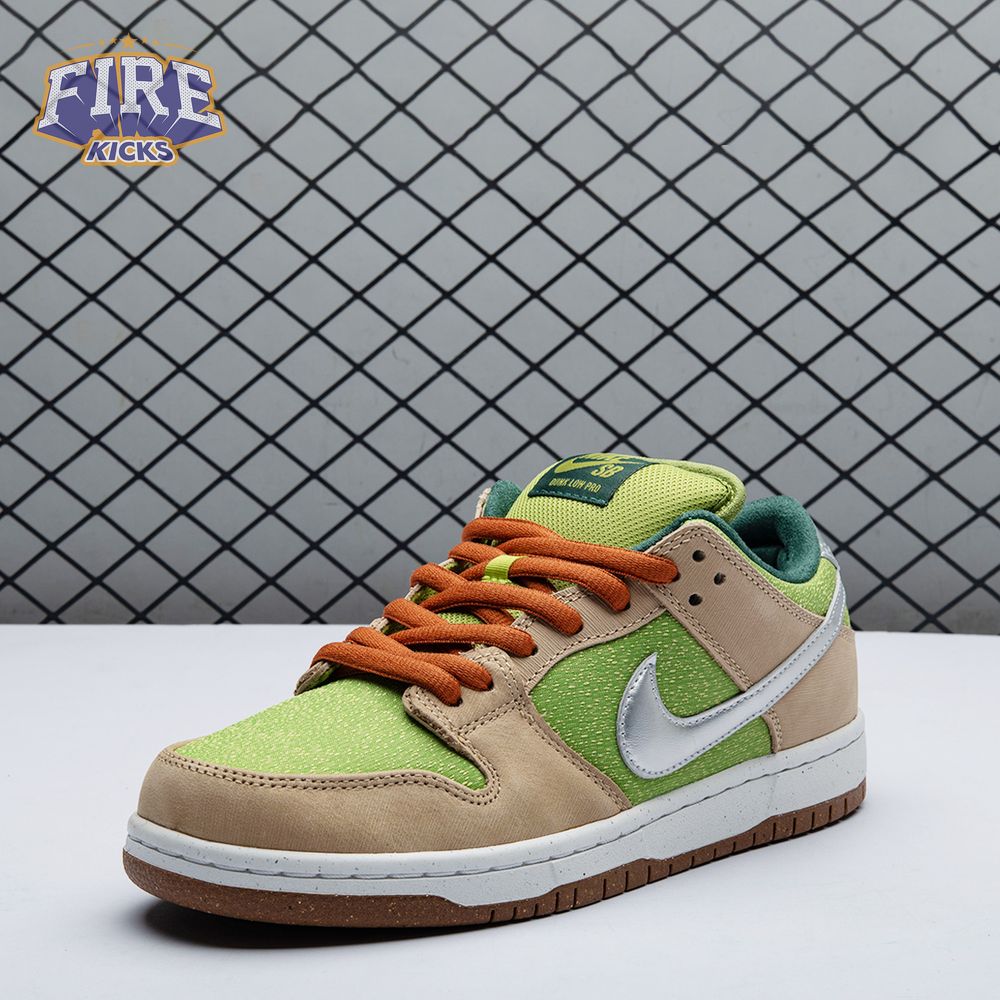 Nike SB Dunk Low Escargot FQ7585 200 Unisex