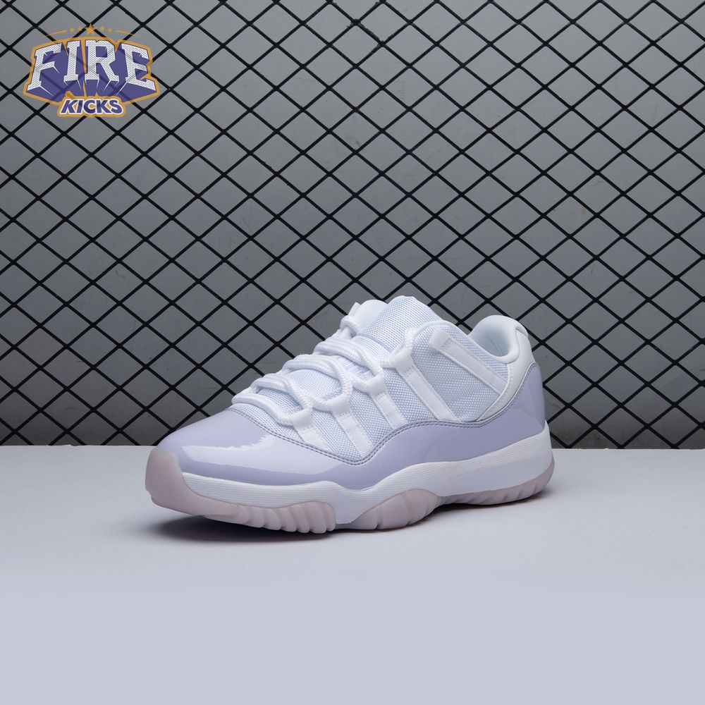 Air Jordan 11 Low "Pure Violet" Unisex