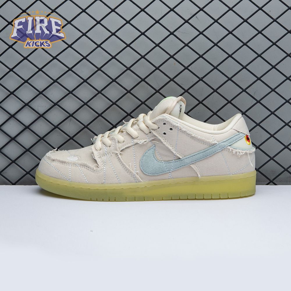 Nike SB Dunk Low Mummy DM0774 111 Unisex