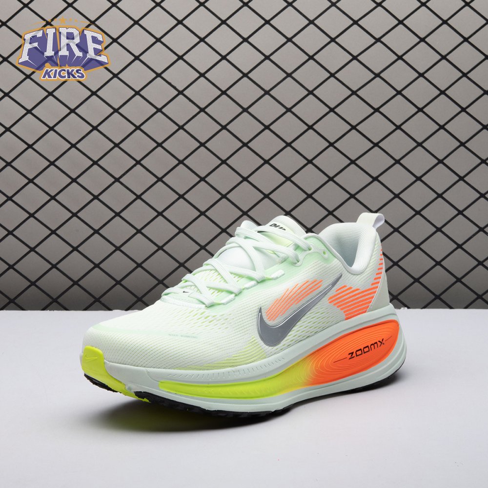 Nike Vomero 18 Barely Green Hyper Crimson HM6803-300 Unisex
