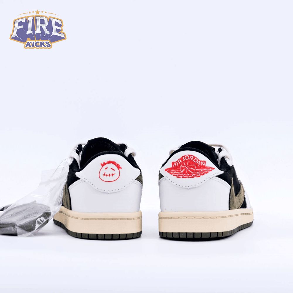 Travis Scott x Air Jordan 1 Low Olive (child) Size 27.5-35