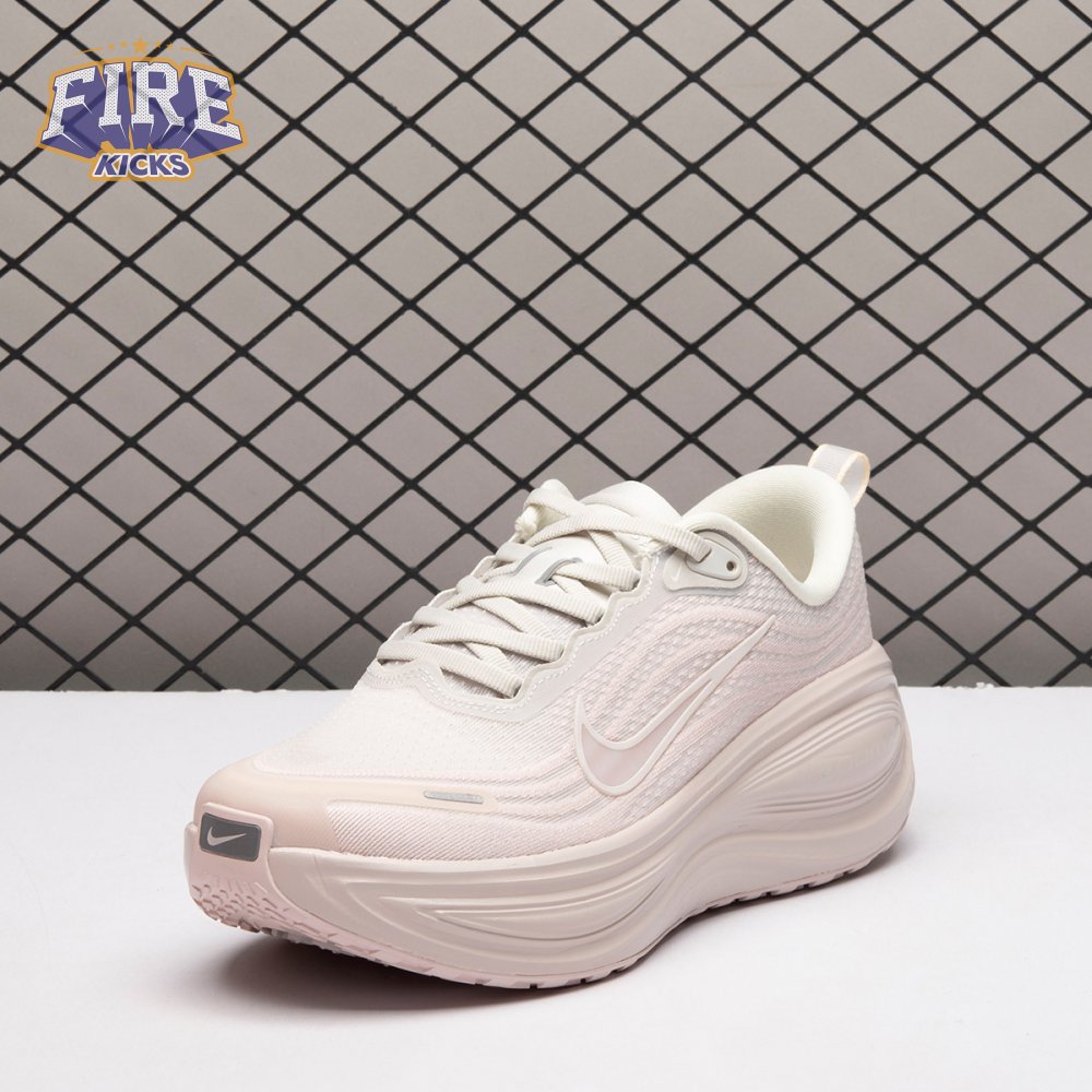 Nike Vomero Plus Silt Red HV8154-603 Women's