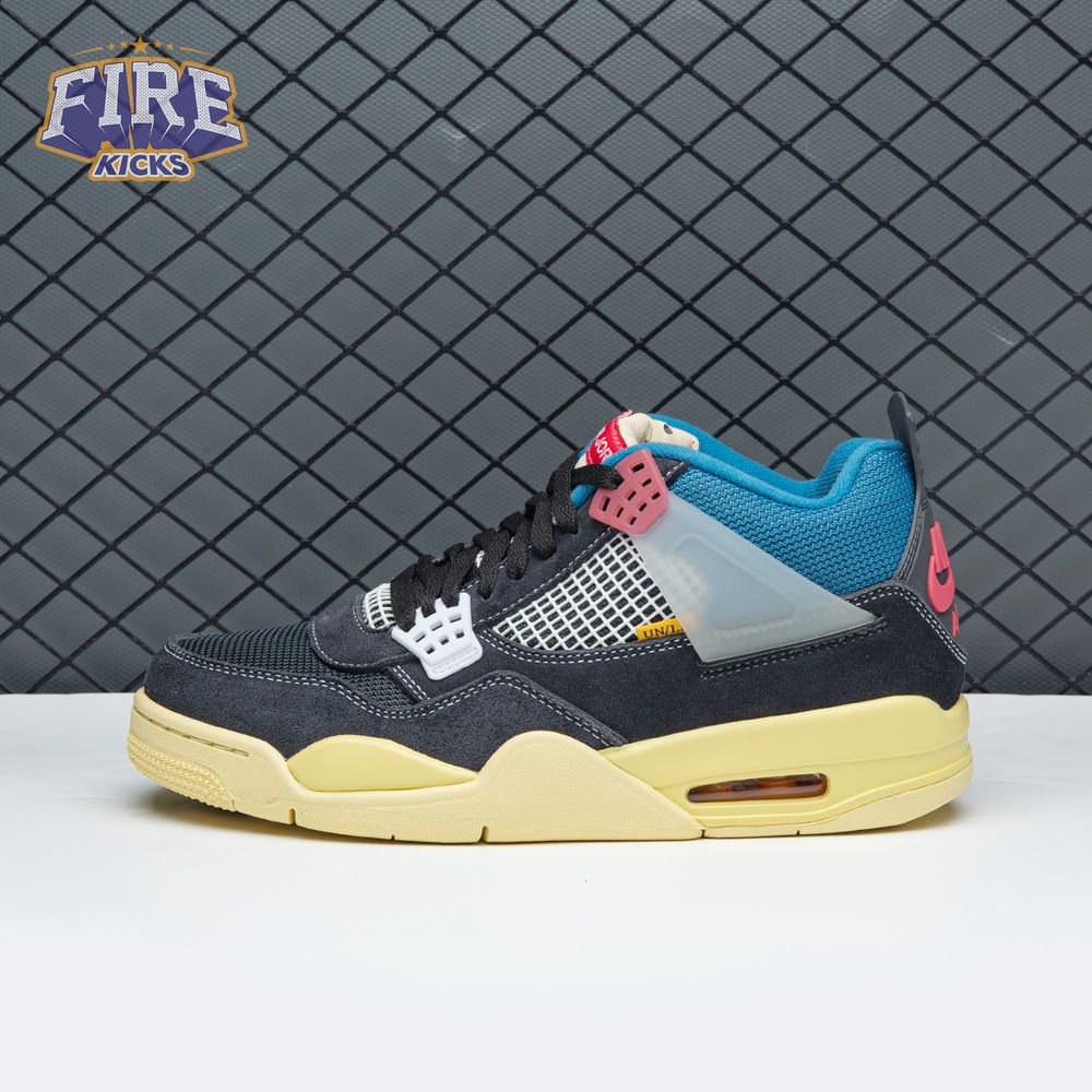 Air Jordan 4 Retro 'Off Noir' Unisex