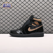Jordan 1 Retro High Black Metallic Gold (2020) Unisex