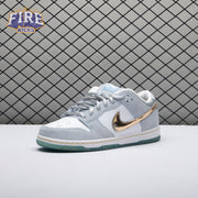 Sean Cliver x Dunk Low SB 'Holiday Special' Men's