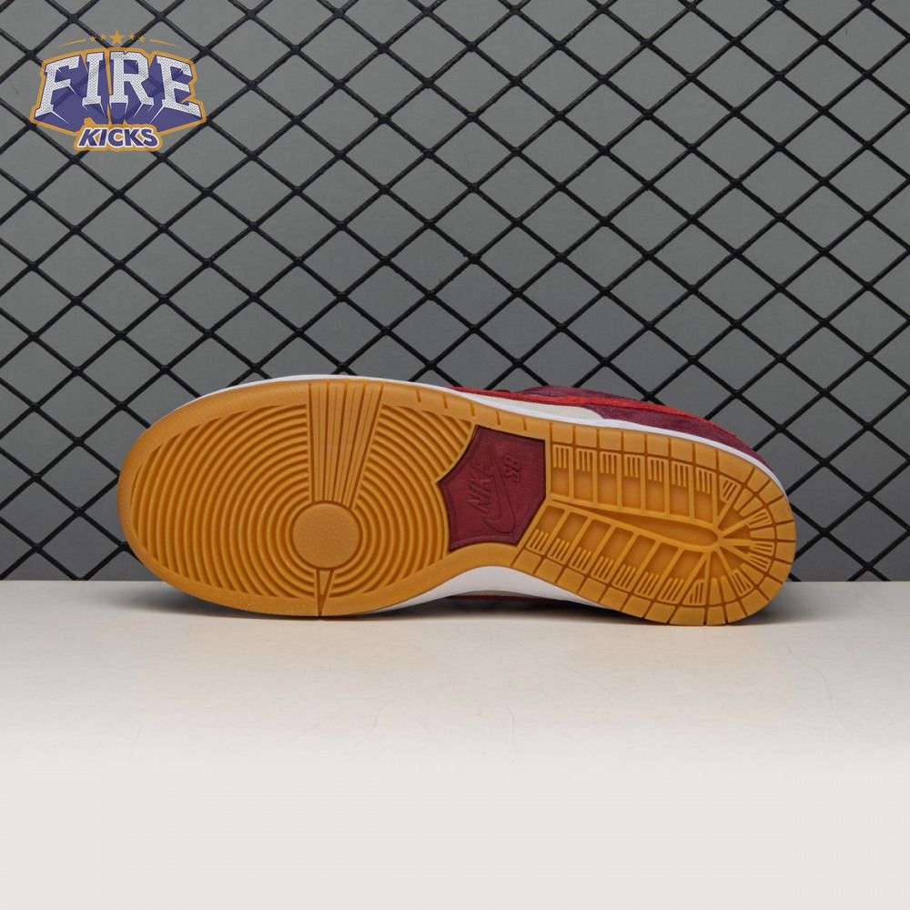 Skate Like a Girl x Nike SB Dunk Low DX4589-600 Unisex
