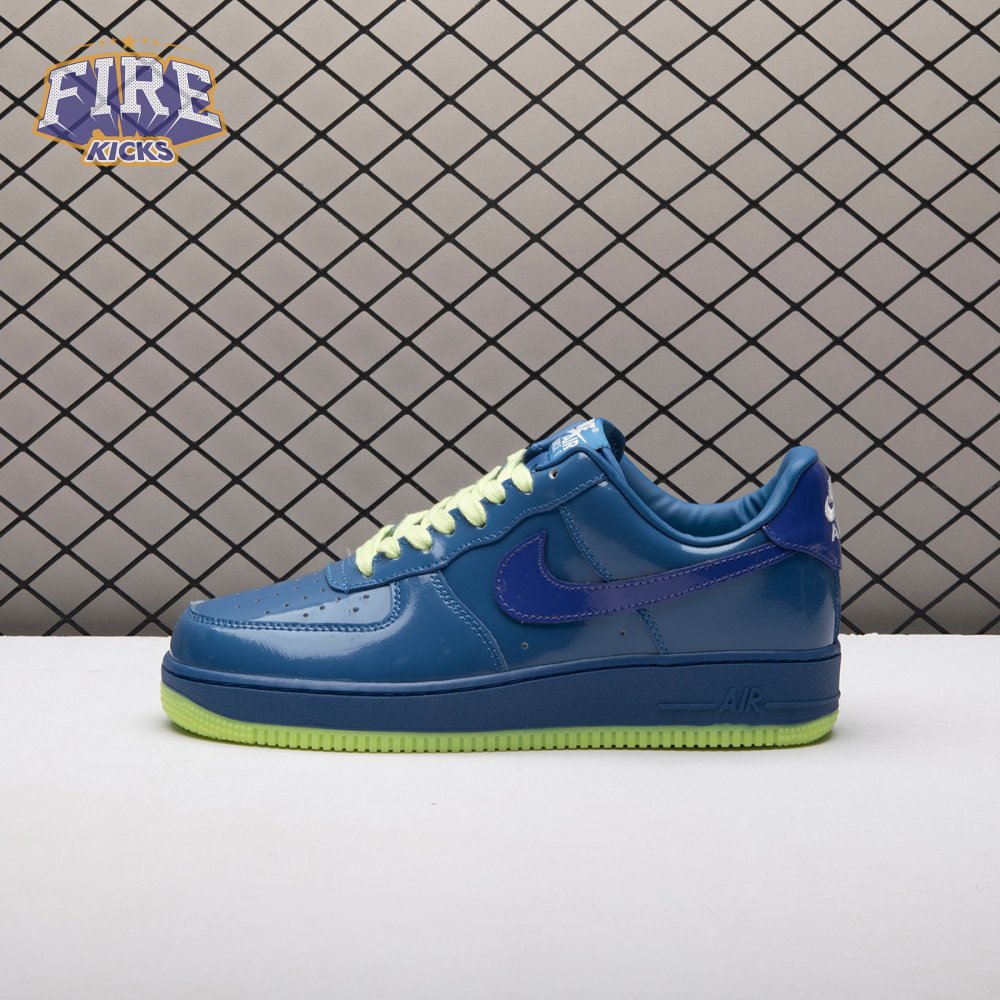 Nike Air Force 1 Low Patent Leather Mystic Navy Grape Ice IO4489-400 Unisex