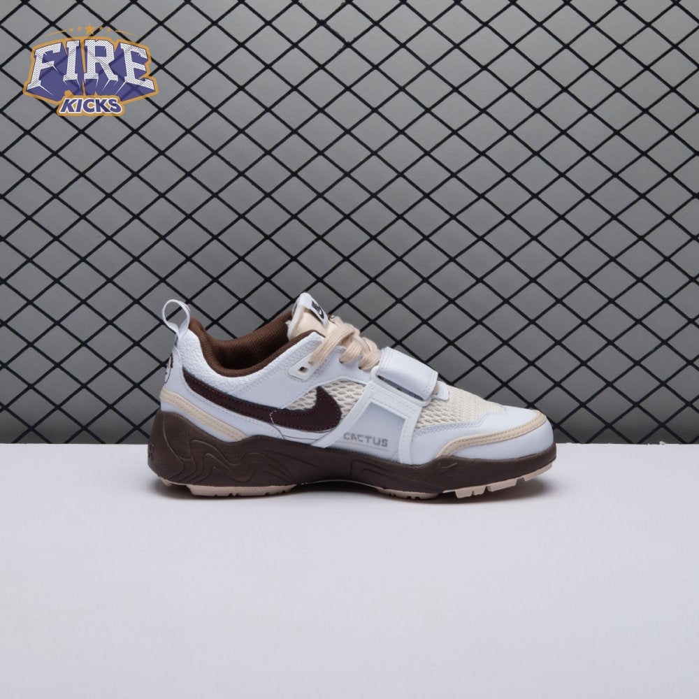 Nike Zoom Field Jaxx Travis Scott Light Chocolate HQ3073-100 Men's
