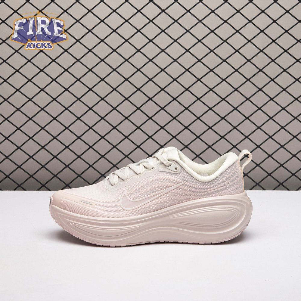 Nike Vomero Plus Silt Red HV8154-603 Women's