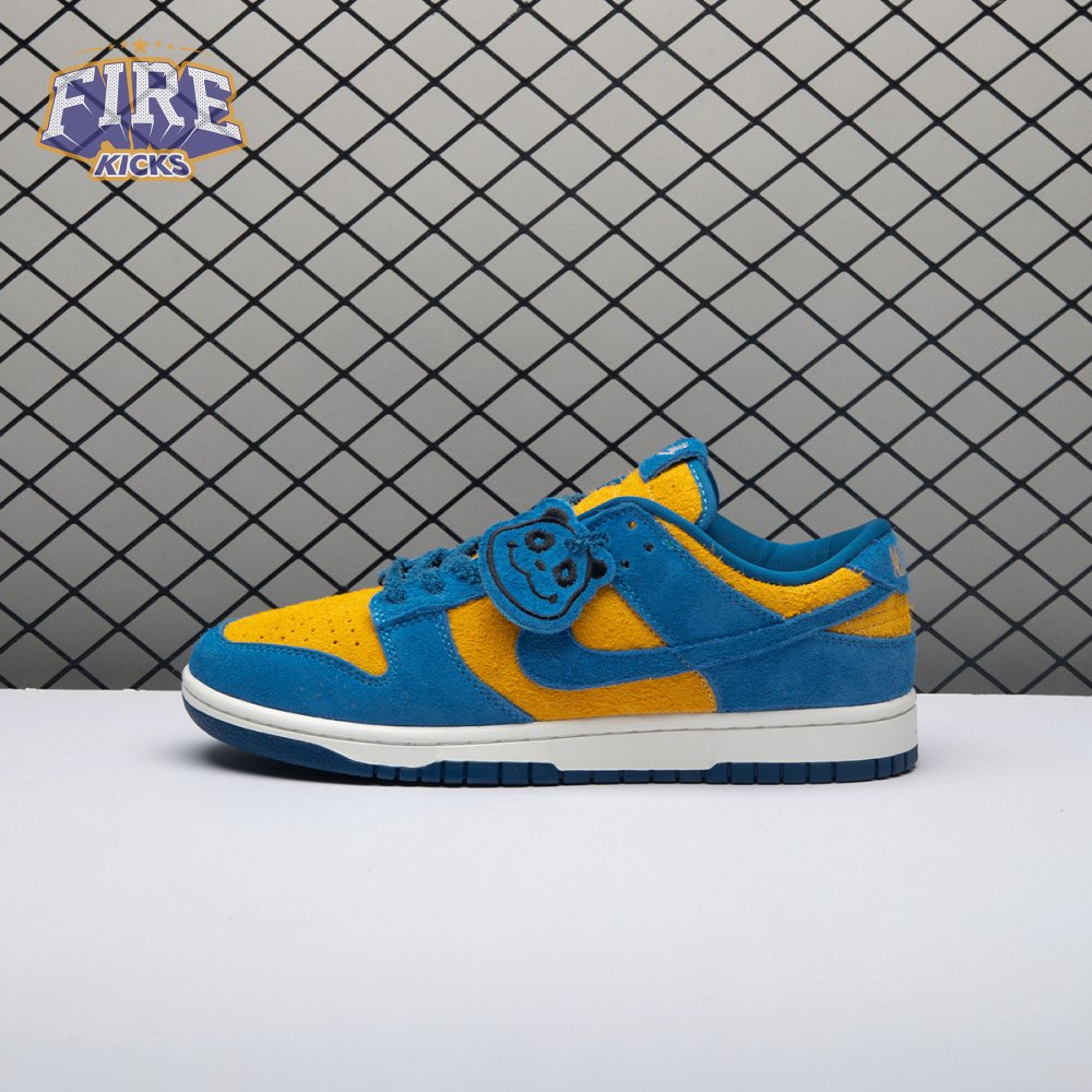 Nike Dunk Low SE Panda-Monium Court Blue Yellow Ochre Suede IH7648-700 Unisex
